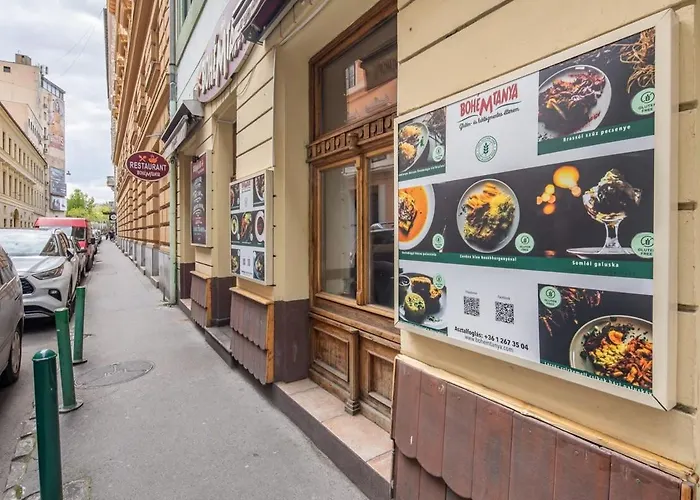 Extreme Modern Aircon شقة