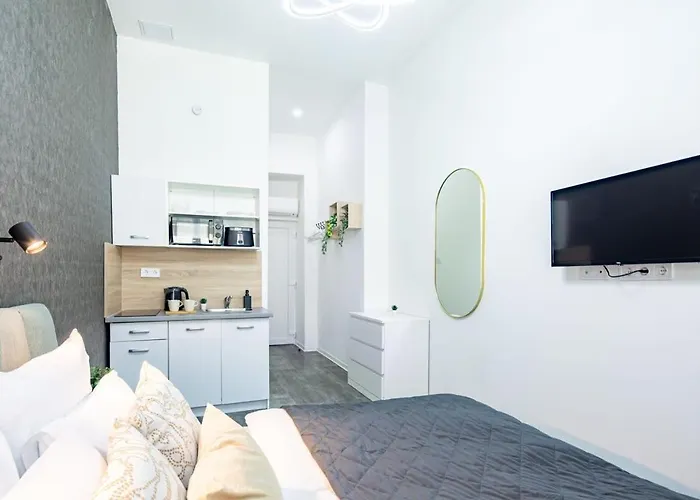 Extreme Modern Aircon *